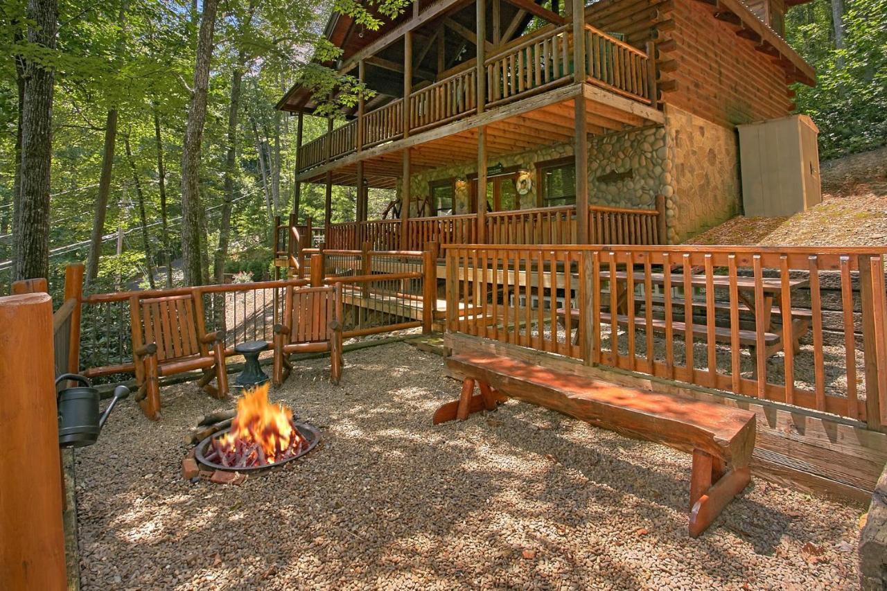 Holiday home Browns Bear Den #235 *